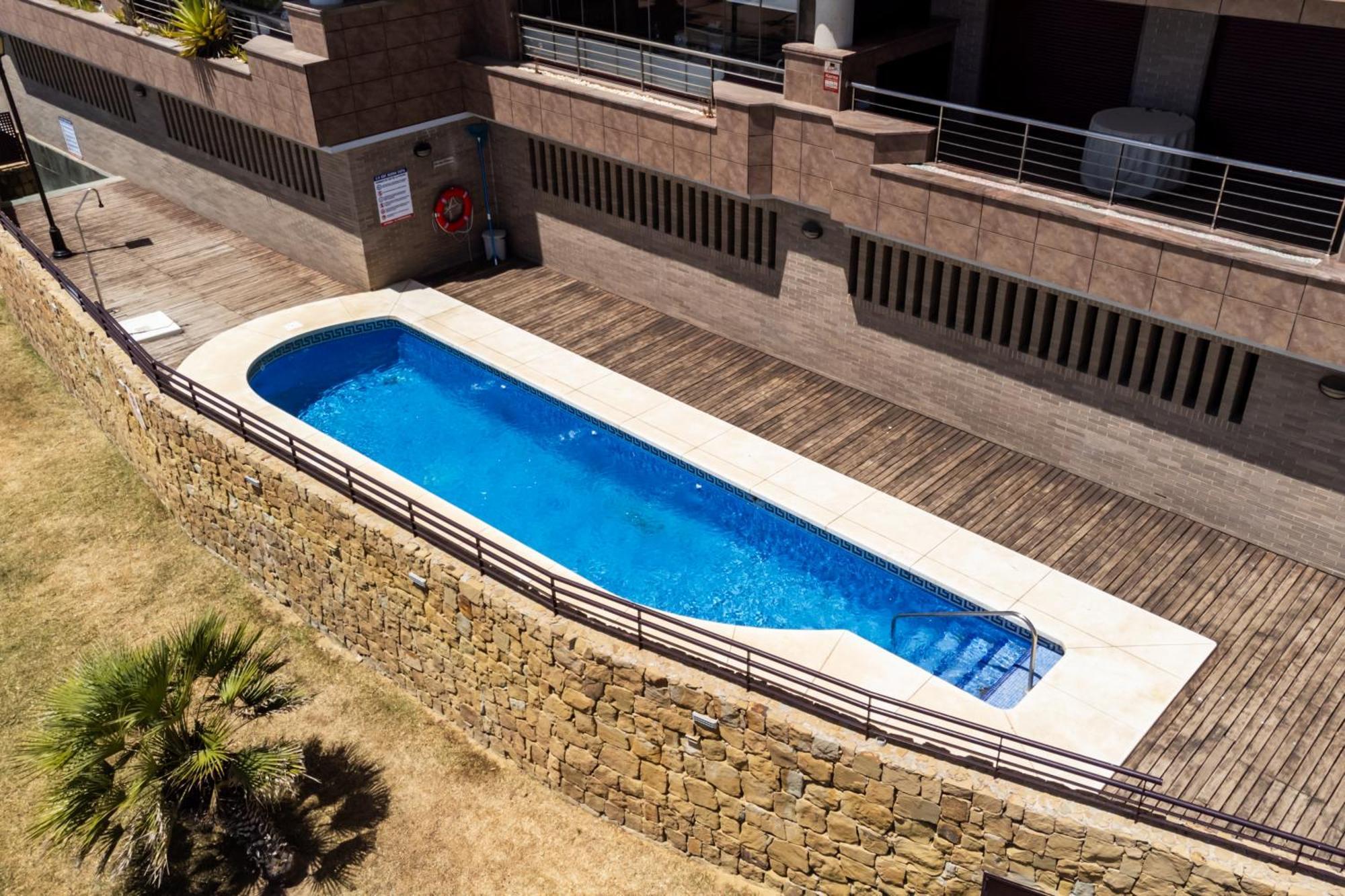 Buenavista Lifestyle By Sur Suites フエンヒロラ エクステリア 写真