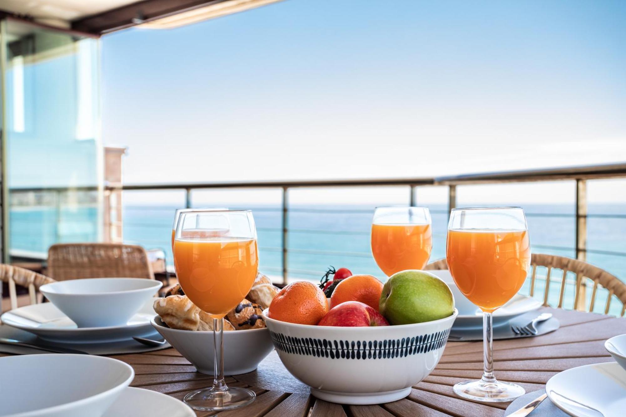 Buenavista Lifestyle By Sur Suites フエンヒロラ エクステリア 写真