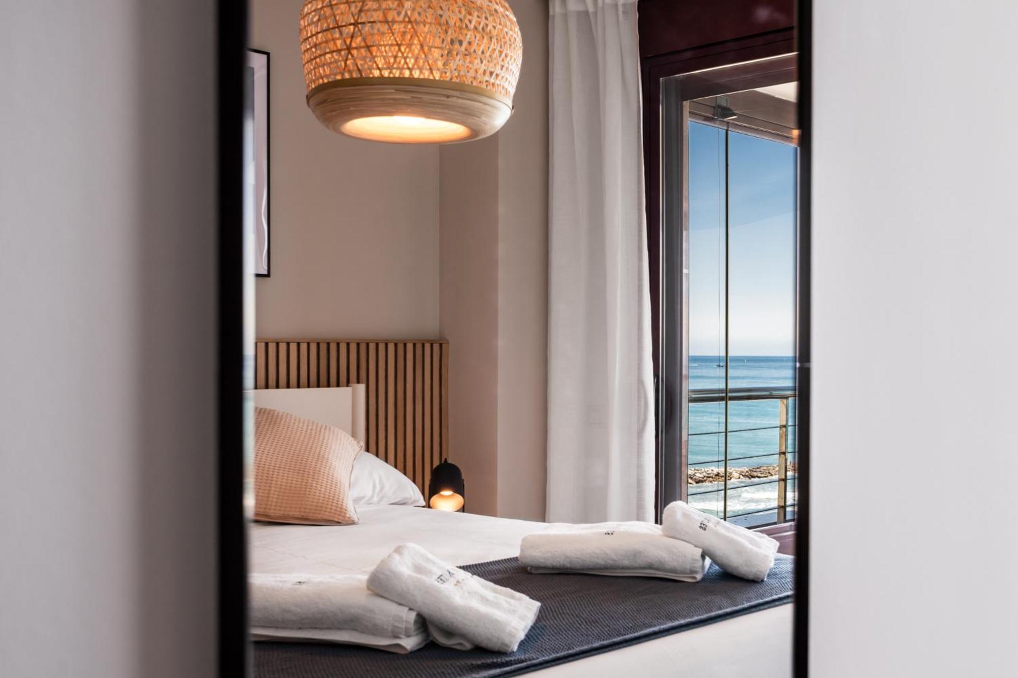 Buenavista Lifestyle By Sur Suites フエンヒロラ エクステリア 写真